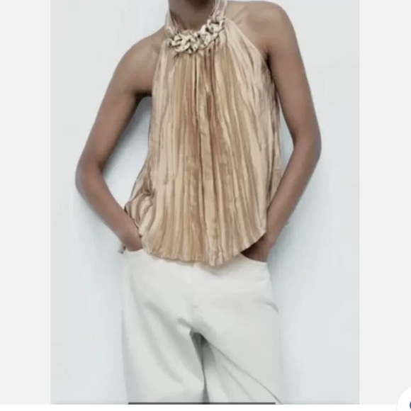 Zara Pleated Sleeveless High Neck Satin Blouse NWT Size XS - Picture 8 of 10
